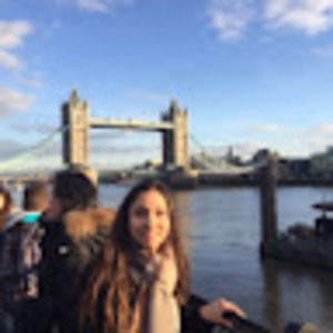 Meet your Posher, Daniela